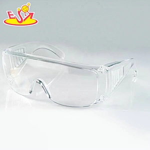 Enclosed Anti Fog Dust Protective Safety Eye Protection eye shield