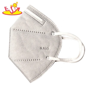Protection Reusable 4-Layers Kn95 earloop face mask with Valve