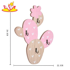 Customize cartoon wooden kids wall hooks for decorative W09B105