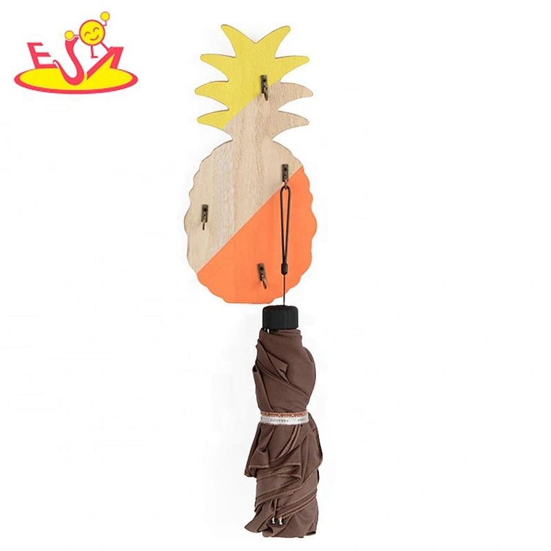 Customize children wooden decorative wall hooks for wholesale W09B101