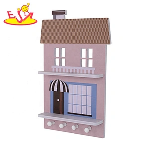 2020 Customize house shsape wooden wall shelves for kids W08C313