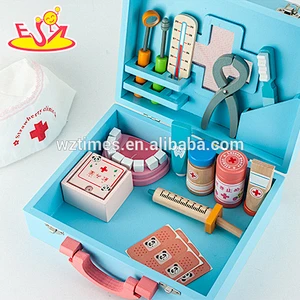 wholesale good sale wooden medical box toy for kids Pretend play child doctor toy W10D012