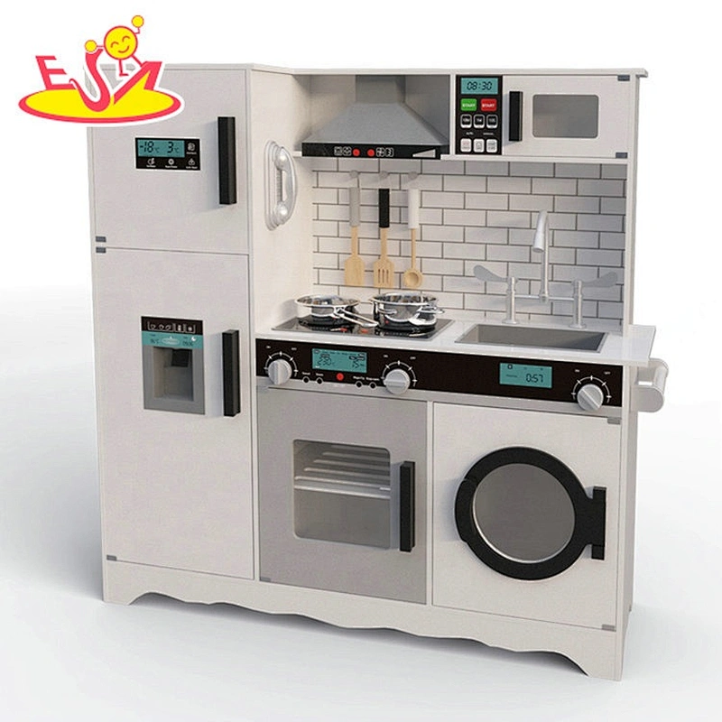 2020 New released kids wooden electronic kitchen toy with realistic functions W10C513