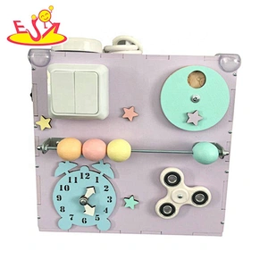 2020 Most popular educational wooden mini busy cube for kids W12D182