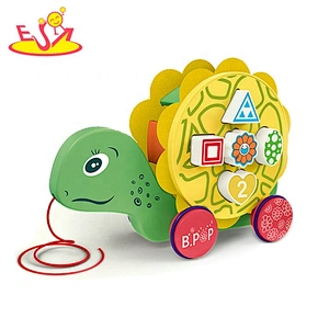 New arrival preschool wooden pull line toys cars for toddlers W05B209