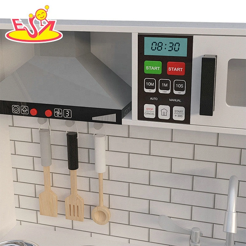2020 New released kids wooden electronic kitchen toy with realistic functions W10C513
