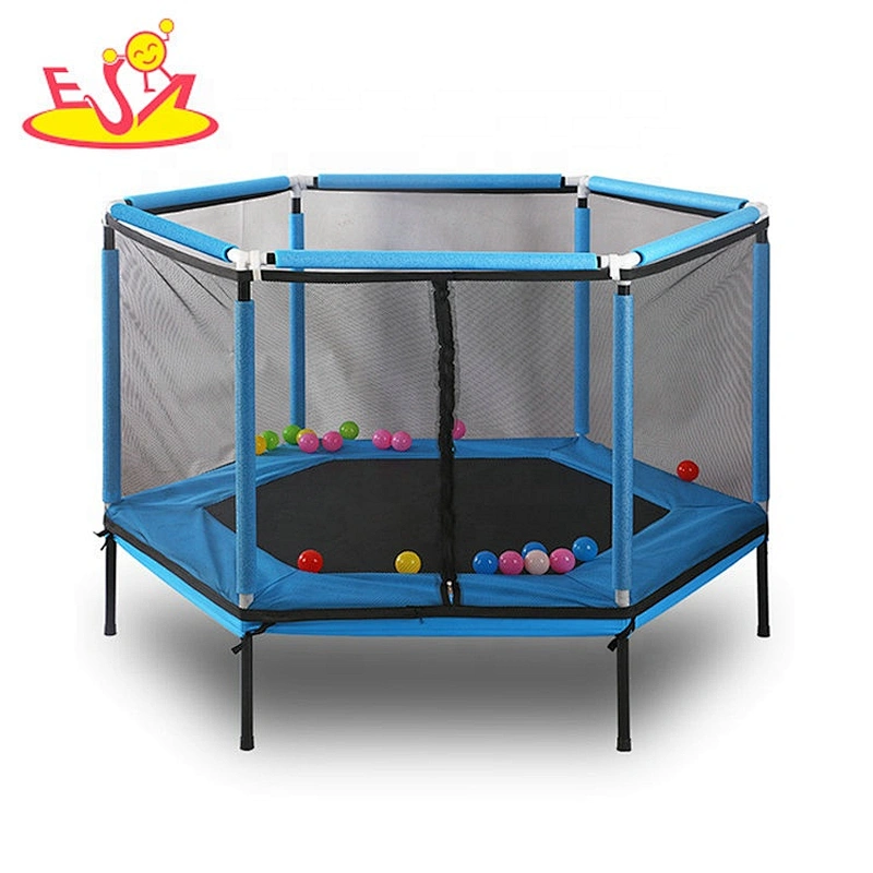 2020 Top sale large safest gravity trampoline for kids M01A011