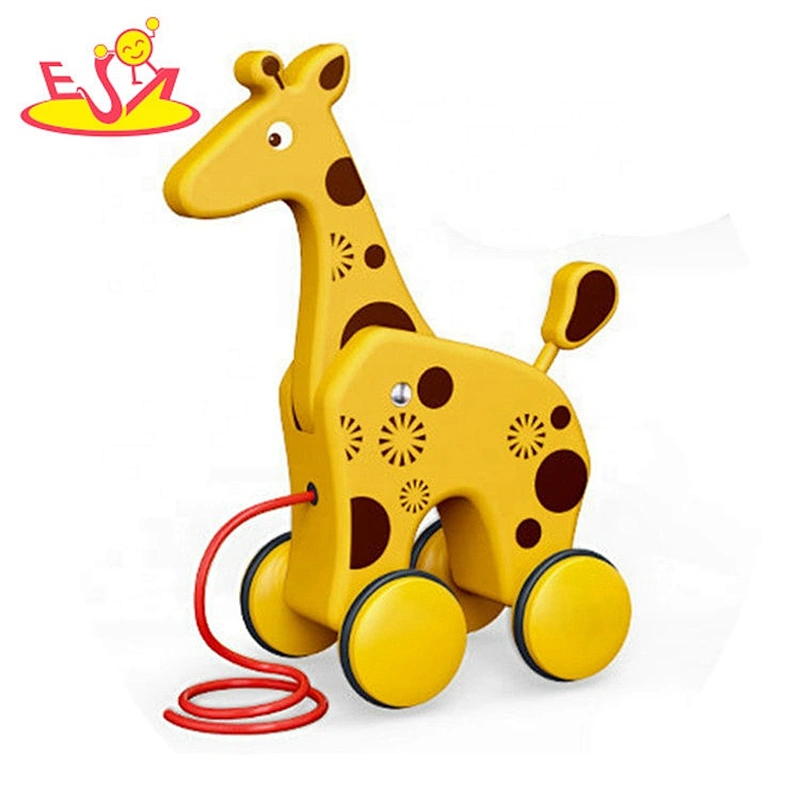 2020 New design preschool wooden giraffe push and pull toys for baby W05B195