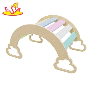 Customize natural wooden baby rattle toy for wholesale W08K291