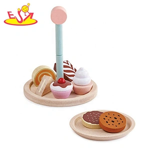 2021 New released play cake wooden toy for children W10B351