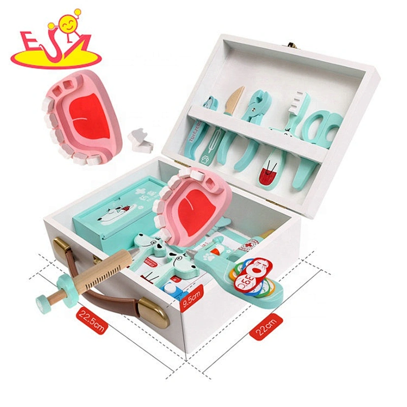 Top sale pretend play wooden doctors kit toy for children W10D262