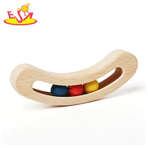 Wholesale beautiful wooden hand the bell toy for toddler W07I171