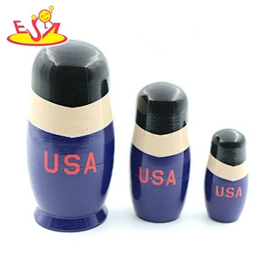 2020 Hand painted 3 in 1 wooden halloween nesting dolls with customize W06D142
