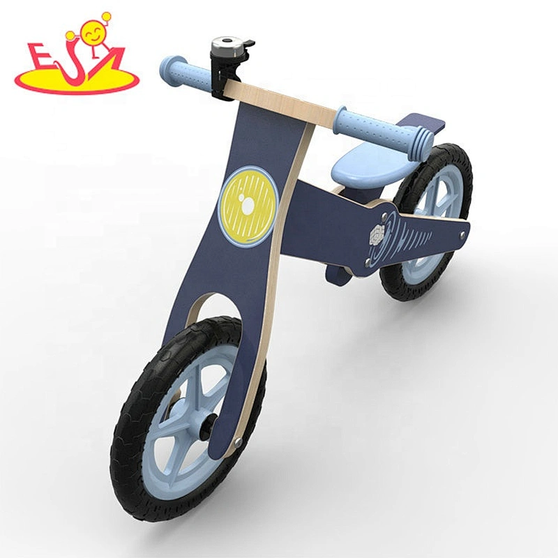 2019 Original Design red wooden toy bicycle for children W16C281
