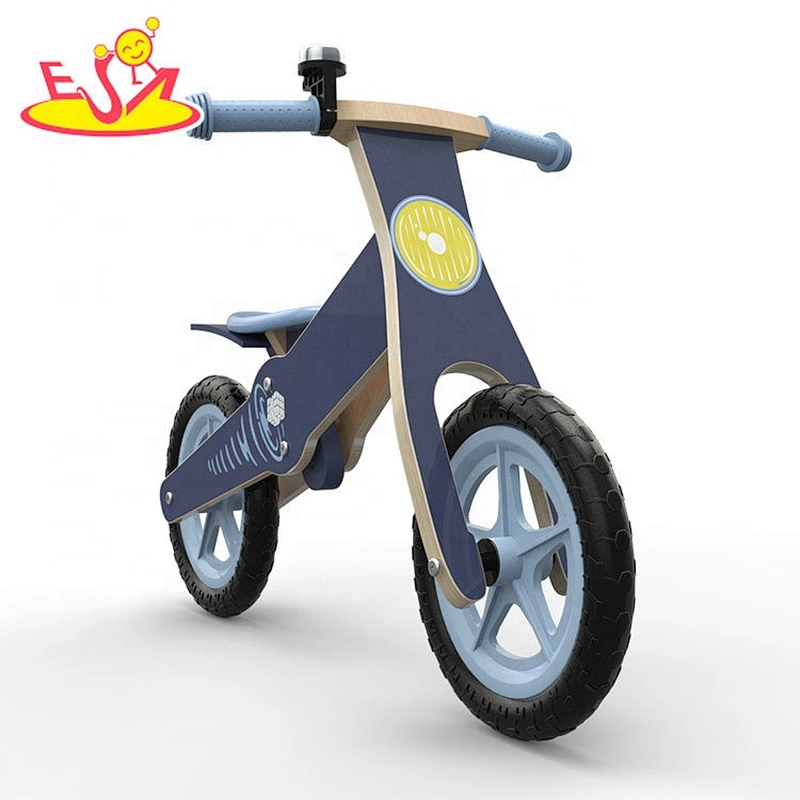 2019 Original Design red wooden toy bicycle for children W16C281