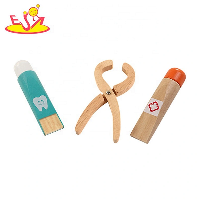 Top sale kids wooden doctors kit toy for pretend play W10D265