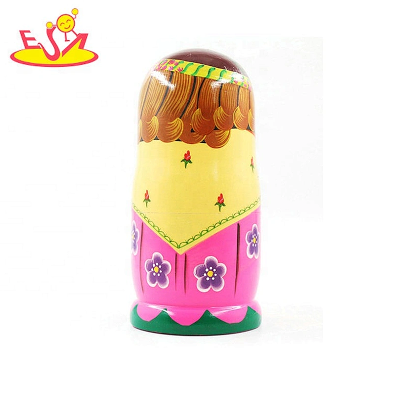 2020 Hand painted 7 in 1 wooden toy nesting dolls for children W06D143