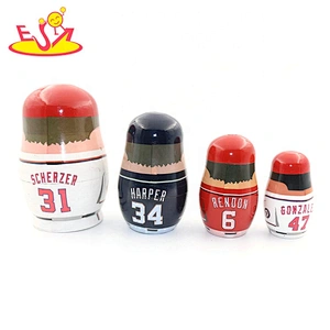 2020 Hand painted Russia 4 in 1 wooden nesting dolls for kids W06D141