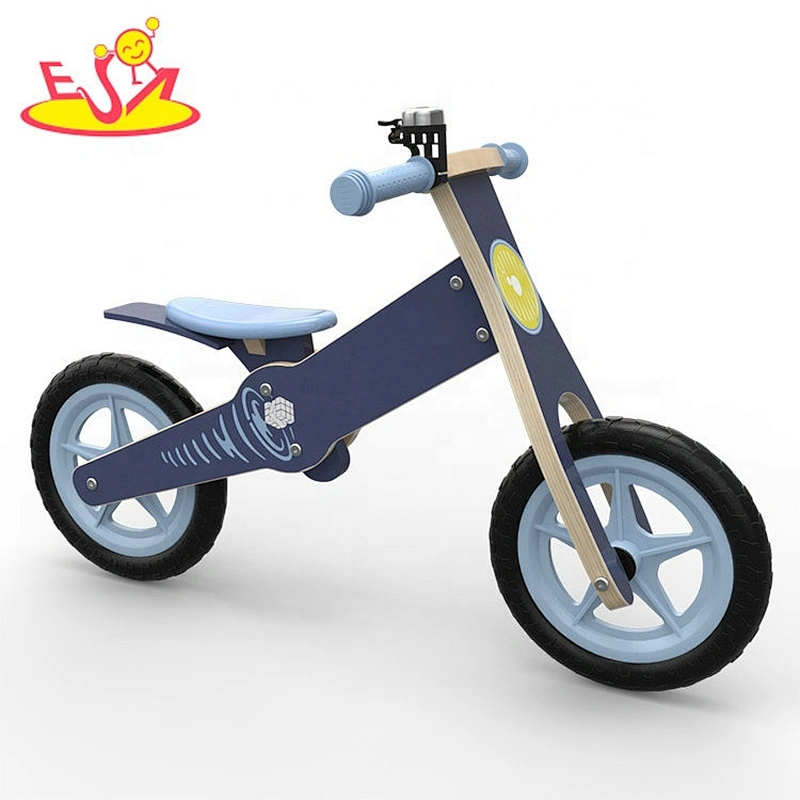 2019 Original Design red wooden toy bicycle for children W16C281