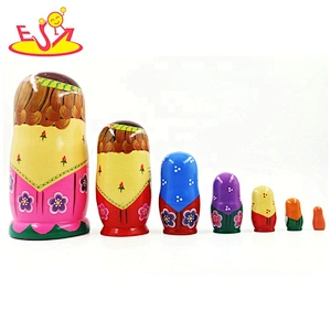 2020 Hand painted 7 in 1 wooden toy nesting dolls for children W06D143