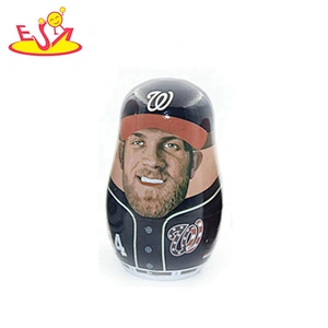 2020 Hand painted 5 in 1 wooden russian doll inside a doll for children W06D140
