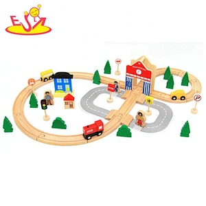 Customize educational  100PCS Wooden railway train set for kids W04C080D