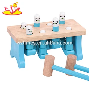 Hübsches hölzernes klopfendes Spiel des Großhandels, das Bankspielzeug für 18 Monate alten Babytrainingsmuskel W11G044 hämmert