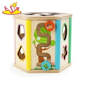 2020 New arrival preschool wooden activity box toy for toddlers W12D206