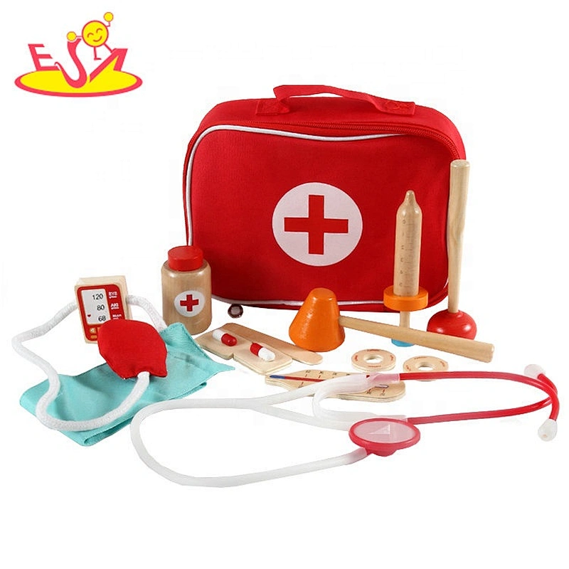 2020 New arrived pretend wooden toy medical kit for kids W10D274