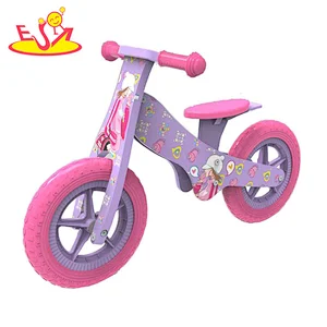2021 New arrived  wooden balance bike for children playing  W16C256