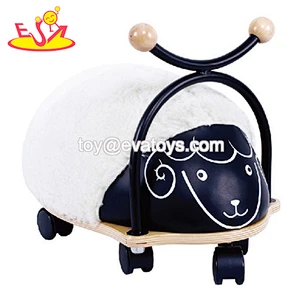 Wholesale cute ladybug shape twist car wooden indoor walker for children W16A041C