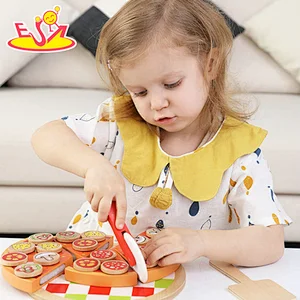 High quality preschool pretend play cutting wooden toy food set for children W10B385
