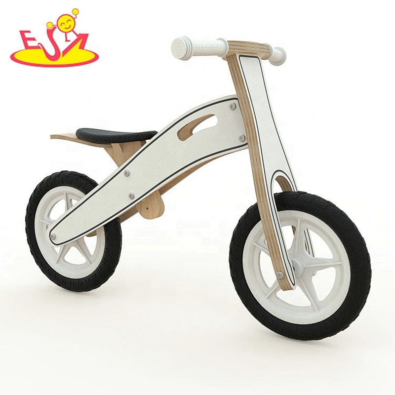 2021 Latest wooden balance bike for kids W16C309G
