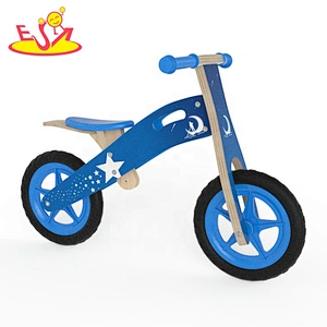 Most popular wooden balance bike for kids playing  W16C311C