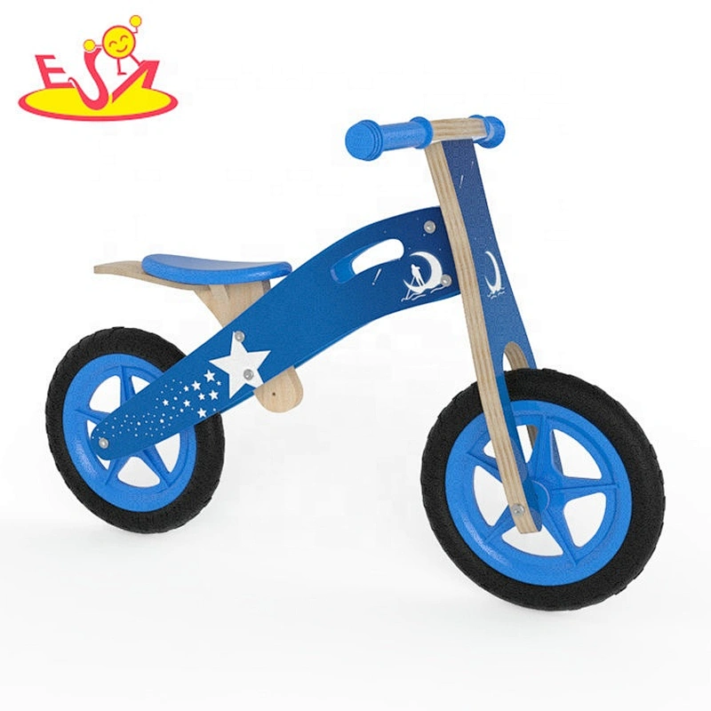 Most popular wooden balance bike for kids playing  W16C311C