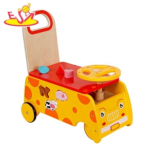 2021 New hottest wooden baby push walker multi-function  for sale W16E162