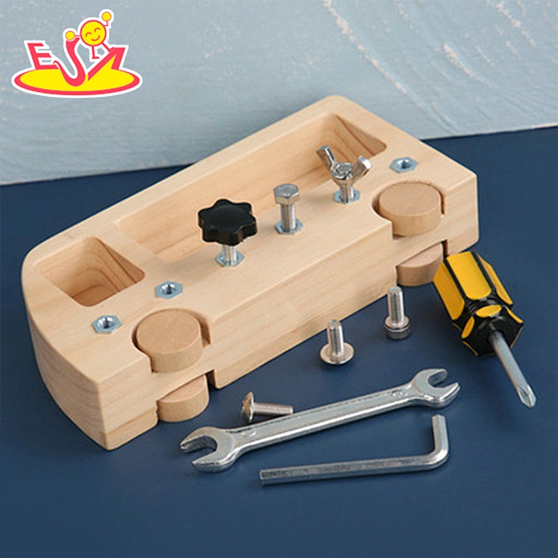 2022 New hottest montessori screw wooden bolt board toy for children W12F131