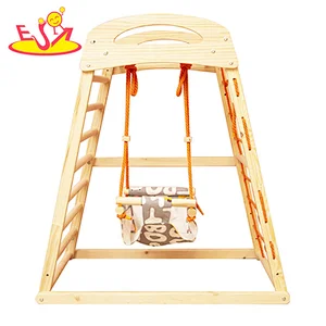 2022 Top Verkauf Montessori Kletterpyramide Holz Klettergerüst mit Schaukeln W01F016