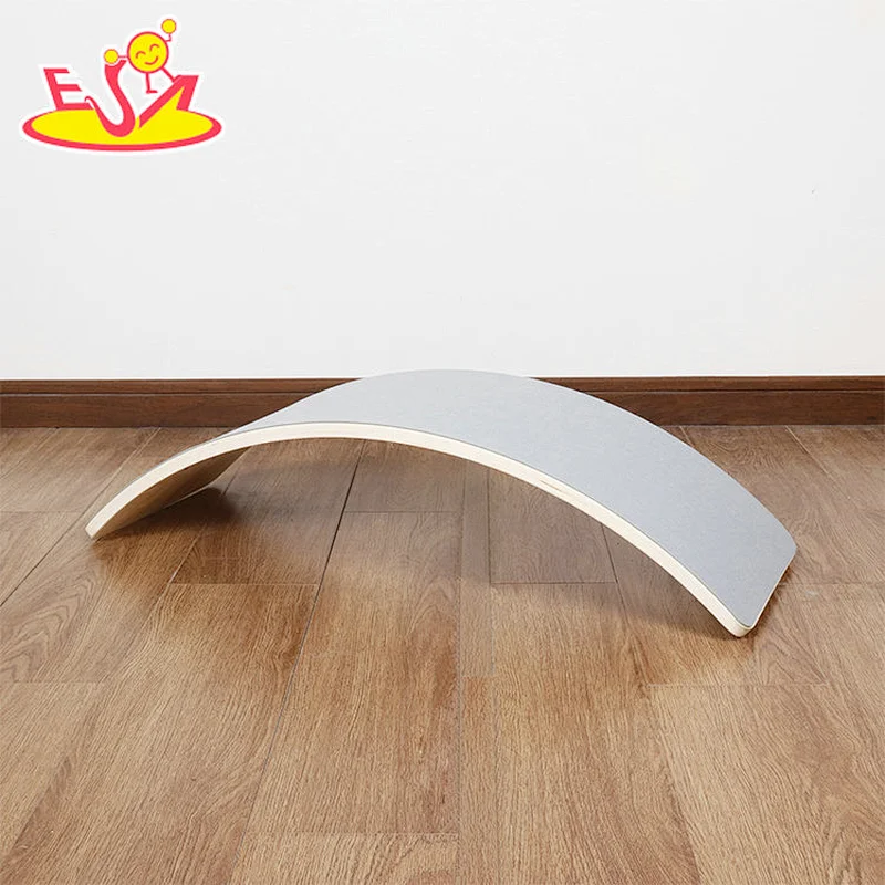 Hochwertige Lernspielzeug Holz Balancing Spielzeug Kinder Holz Wobble Balance Board W01F057