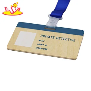 Hot sale role play toy children wooden detective suit toy W10D425