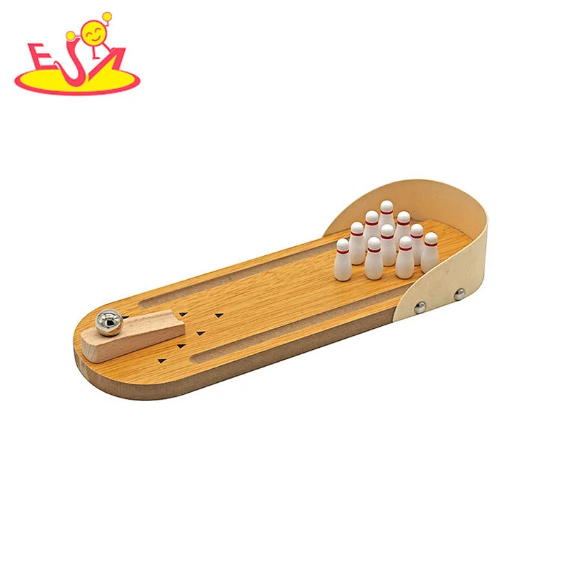 Hölzernes Miniatur-Stahlball-Finger-Bowling-Oberteil Mini-Bowlingspiel für Kinder W01A141
