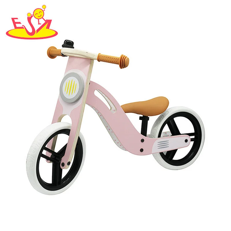 New design preschool pink wooden balance bike for girls W16C339