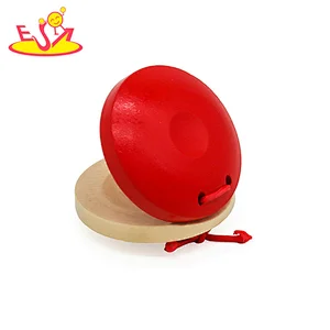 Neues Design Macaron niedliches hölzernes Spielküchenspielzeug für Kinder W10C582