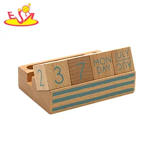 Retro month date display perpetual wooden cubes calendar for desk decor W09F030