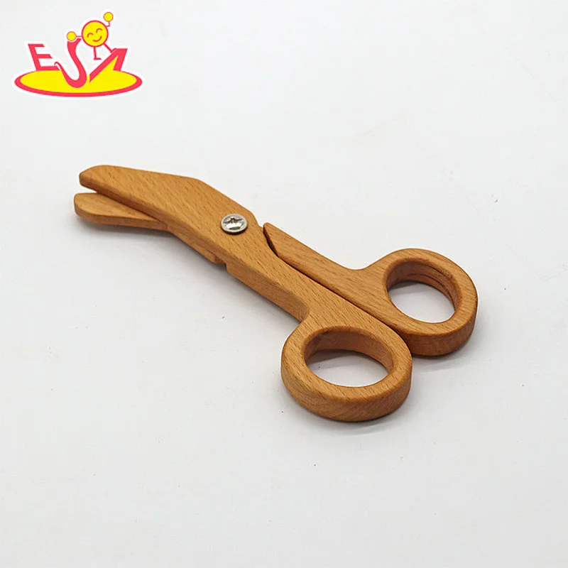 Wooden educational doctor medical pretend toy dentist kit for toddlers W10D540
