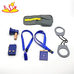 New hottest pretend play set wooden police toy set for kids W10D538
