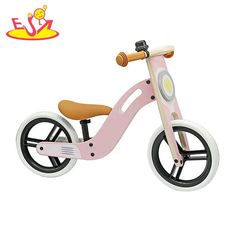 New design preschool pink wooden balance bike for girls W16C339
