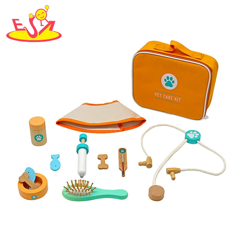 Fashion portable pretend play wooden toys veterinary set for kids W10D424