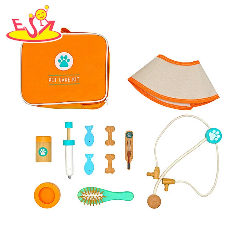 Fashion portable pretend play wooden toys veterinary set for kids W10D424