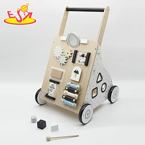 Neues Design Macaron niedliches hölzernes Spielküchenspielzeug für Kinder W10C582
